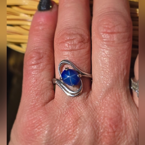 Blue Star Gek Stone Ring Set in White Gold Electroplated - Picture 2 of 5